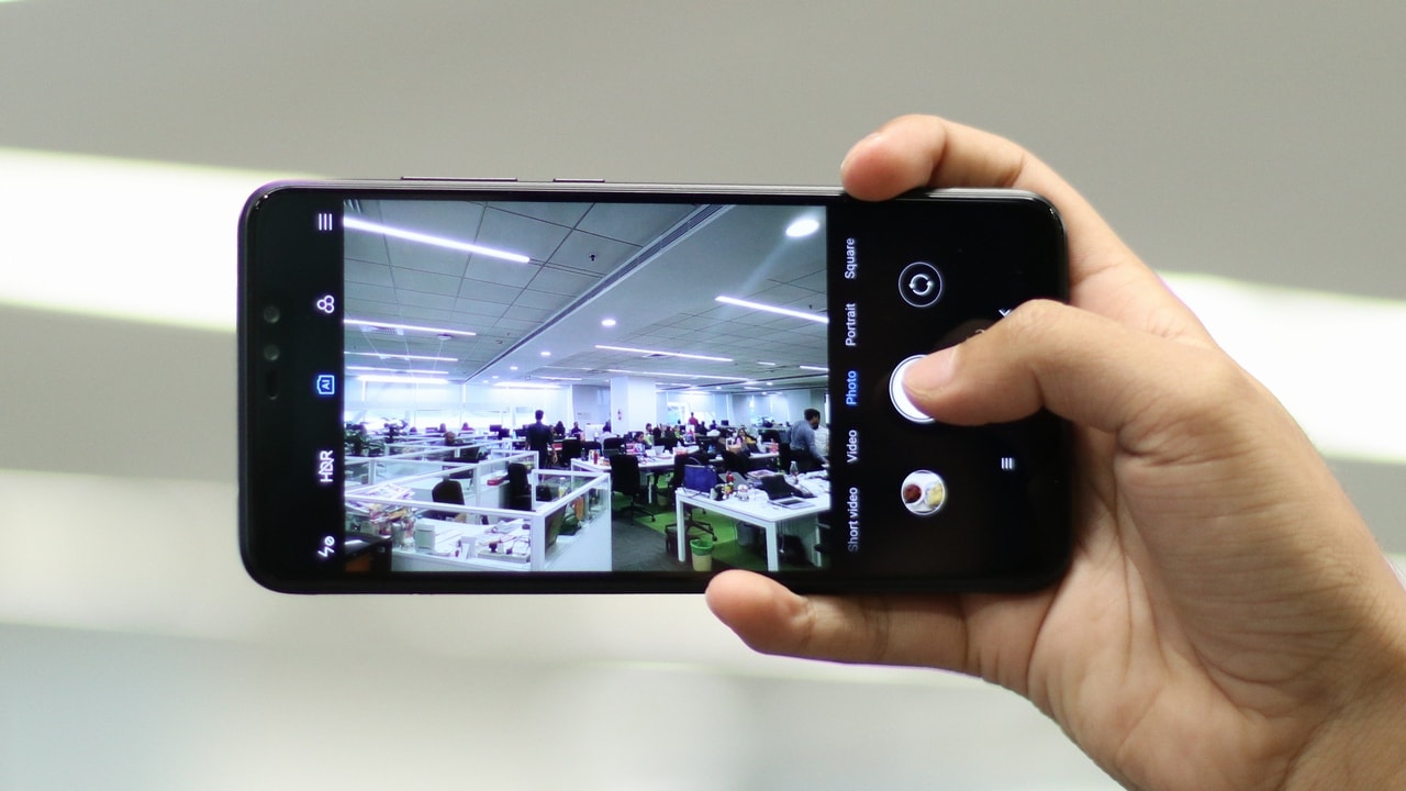 The camera interface remains unchanged and is quite intuitive. Image: tech2/ Sachin